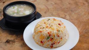 Fried Rice Souffle with Sauce