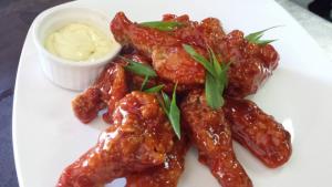 Buffalo chicken wings