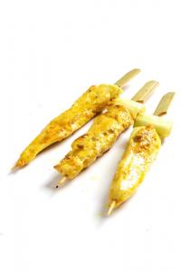 Chicken Satay in Skewers with Peanut Sauce