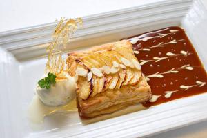 French Apple Tart