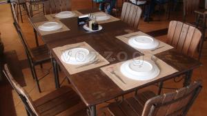plates