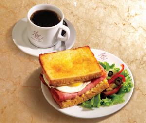 Supreme Sandwhich