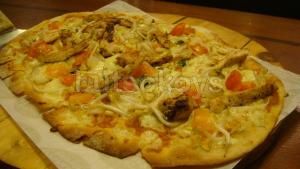 Thai Pizza