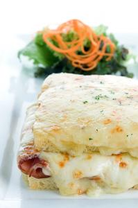CROQUE MONSIEUR