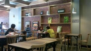dining area at right